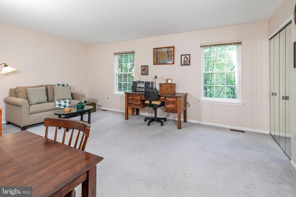 11 ABELIA COURT