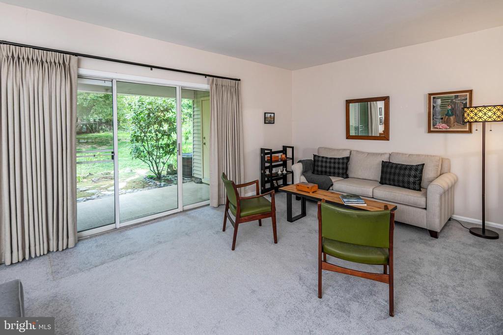 11 ABELIA COURT