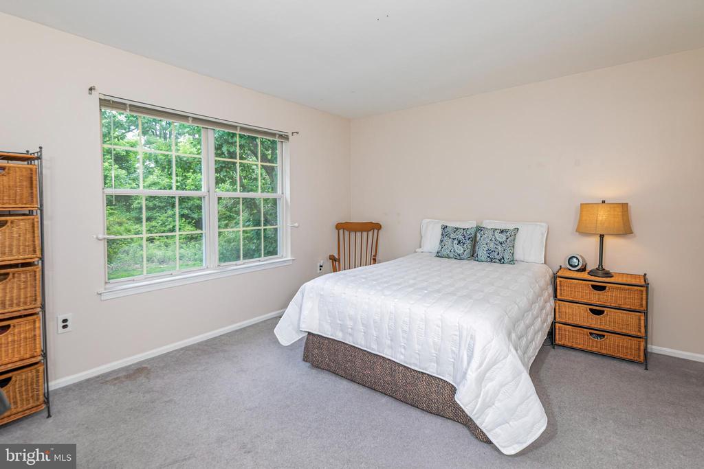 11 ABELIA COURT