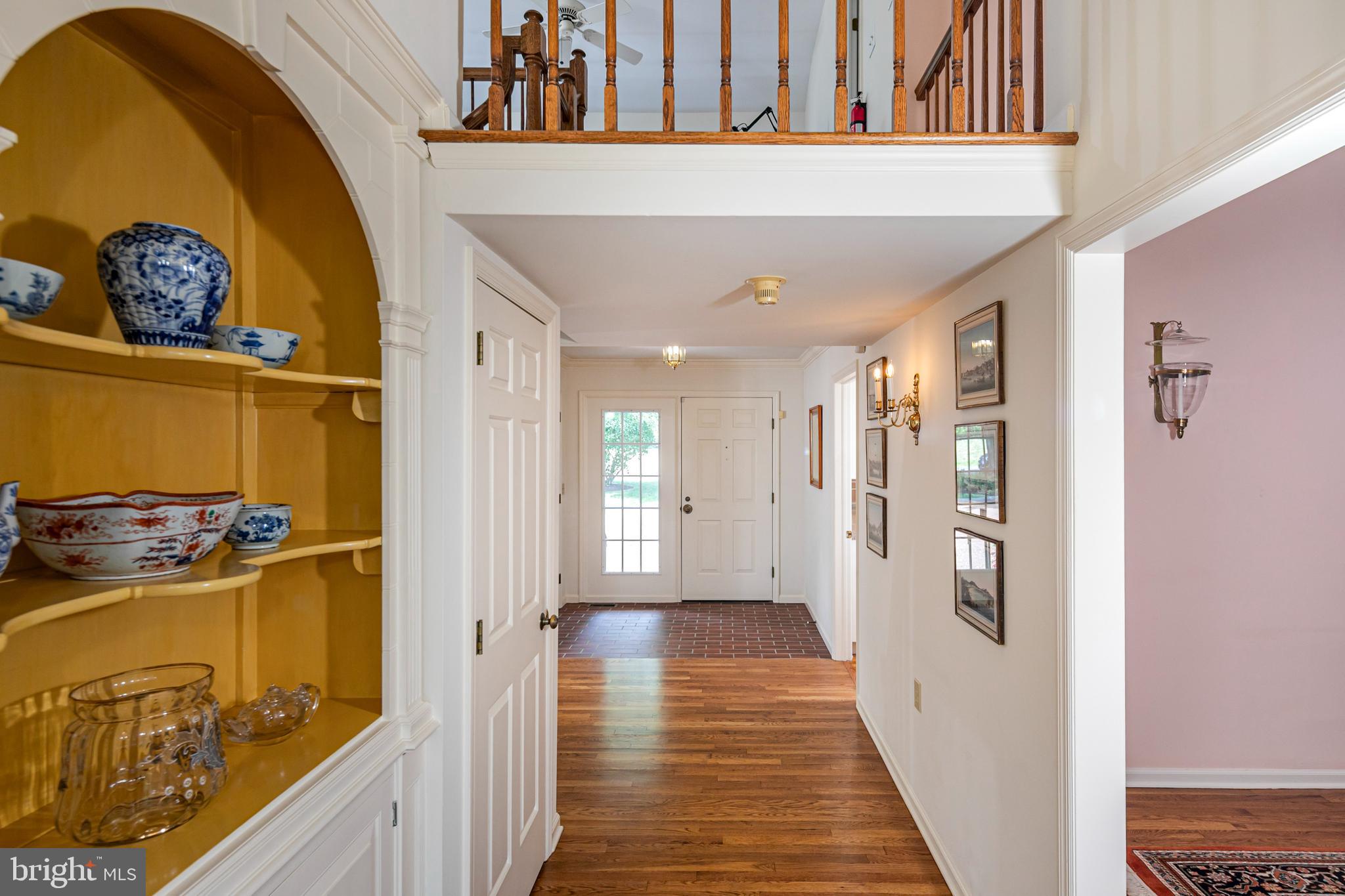 48 GLEN DRIVE