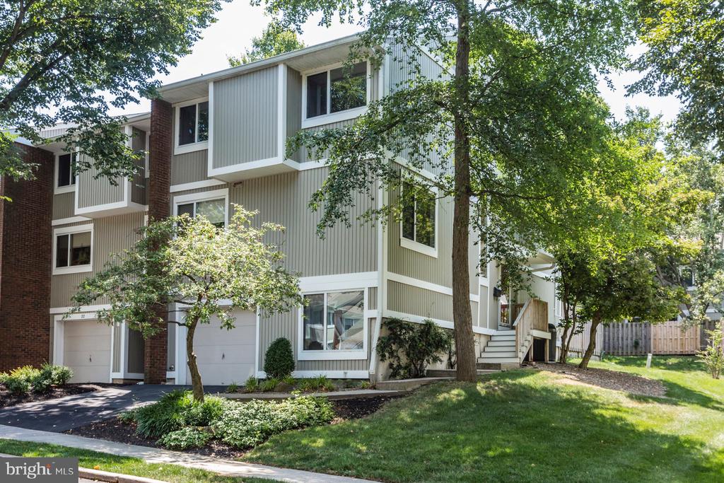 20 GORDON WAY