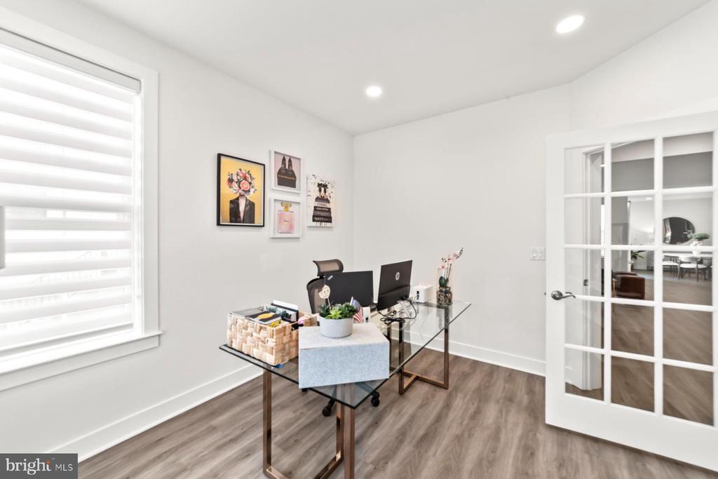 47 E Hartwick