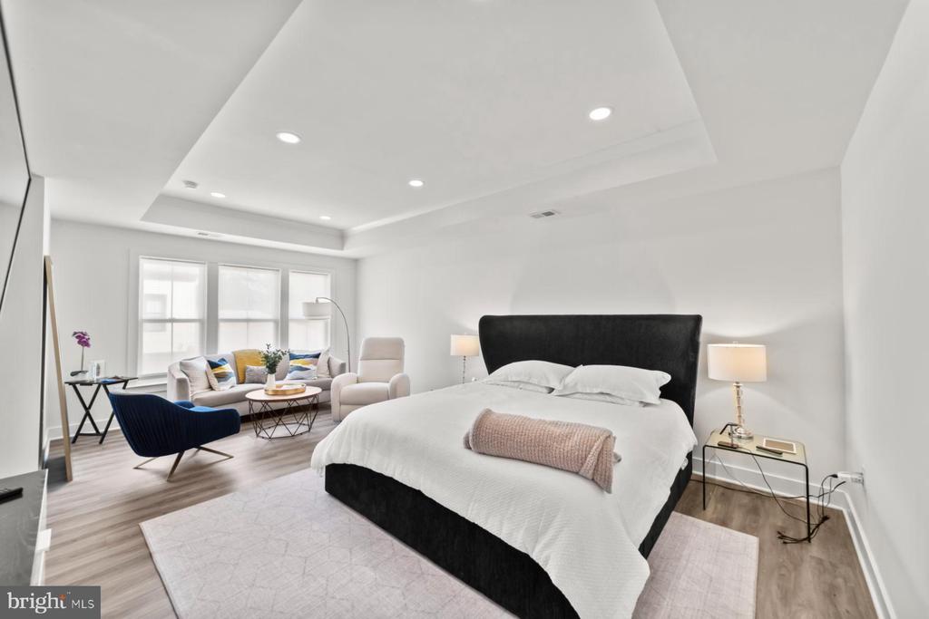 47 E Hartwick