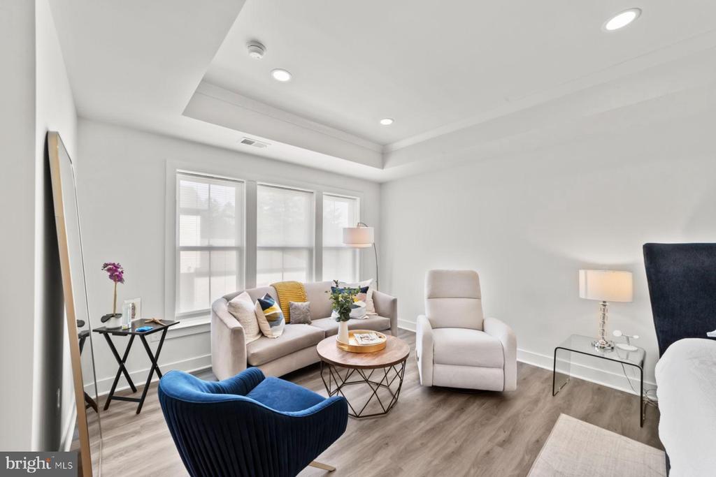 47 E Hartwick
