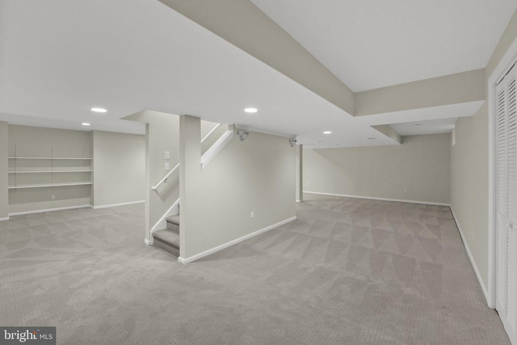 4 Princeville Ct