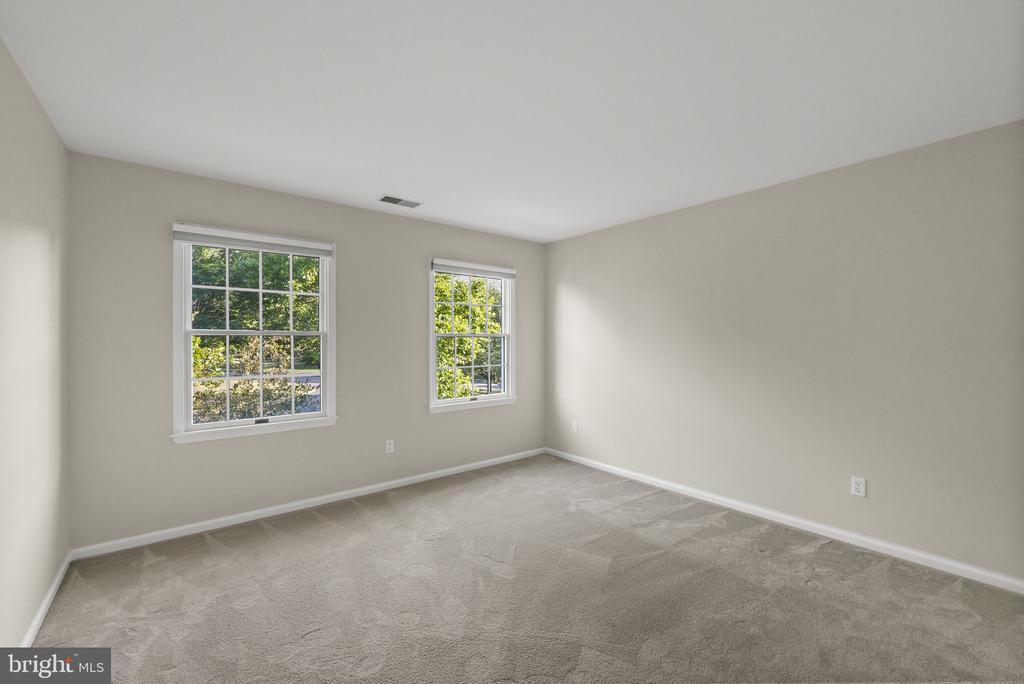 4 Princeville Ct