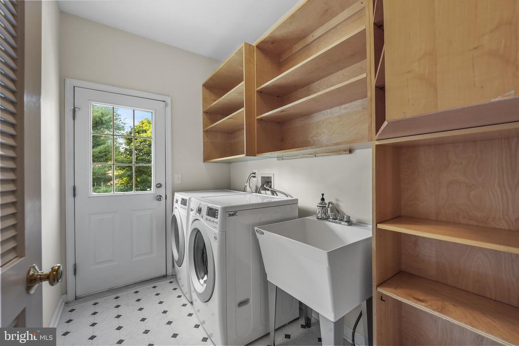4 Princeville Ct