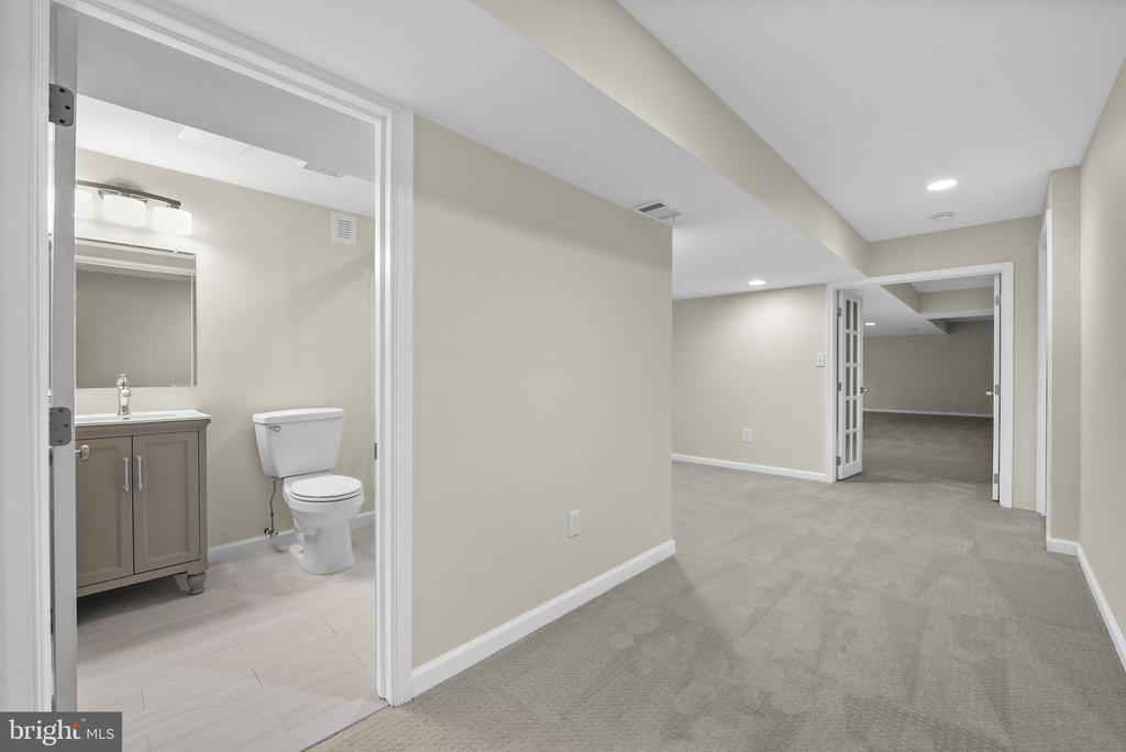 4 Princeville Ct