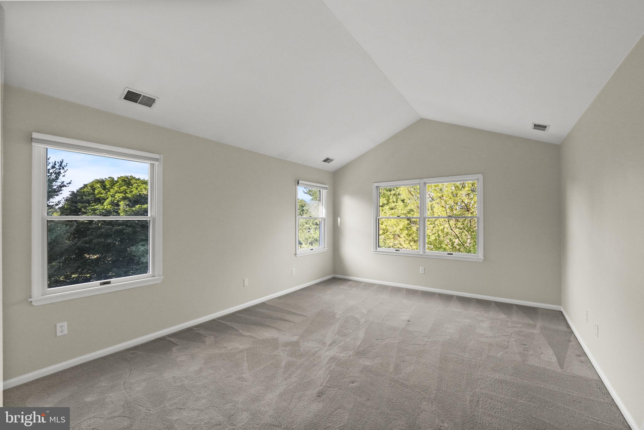 4 Princeville Ct