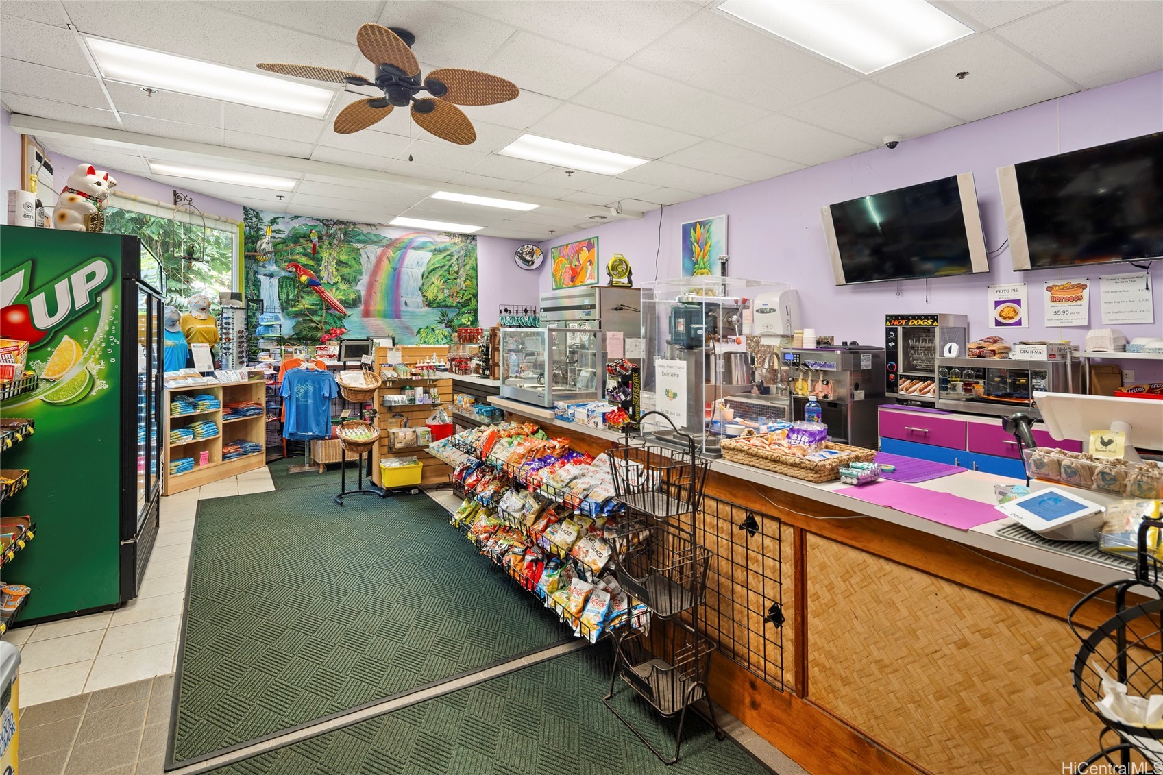 3717 Manoa Road