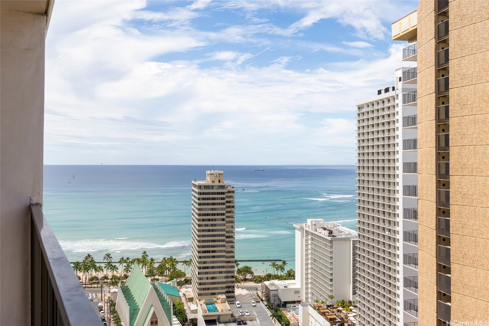 201 Ohua Avenue I-3204