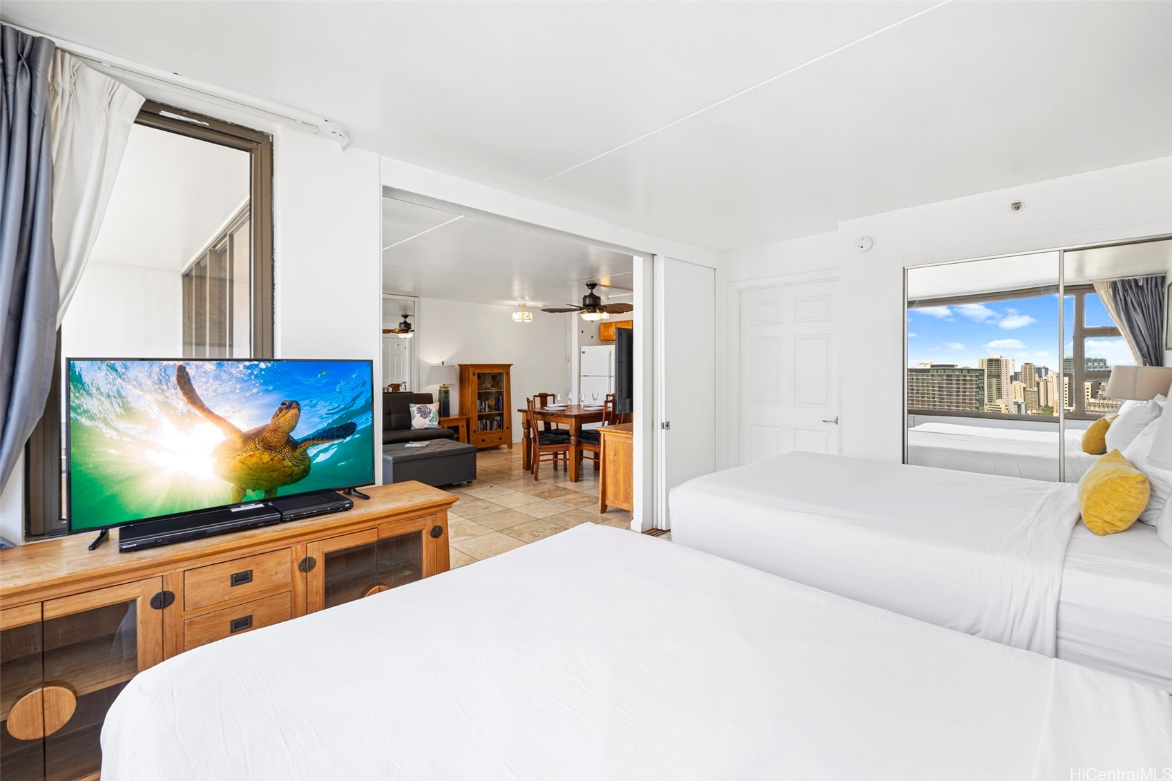 201 Ohua Avenue I-3204