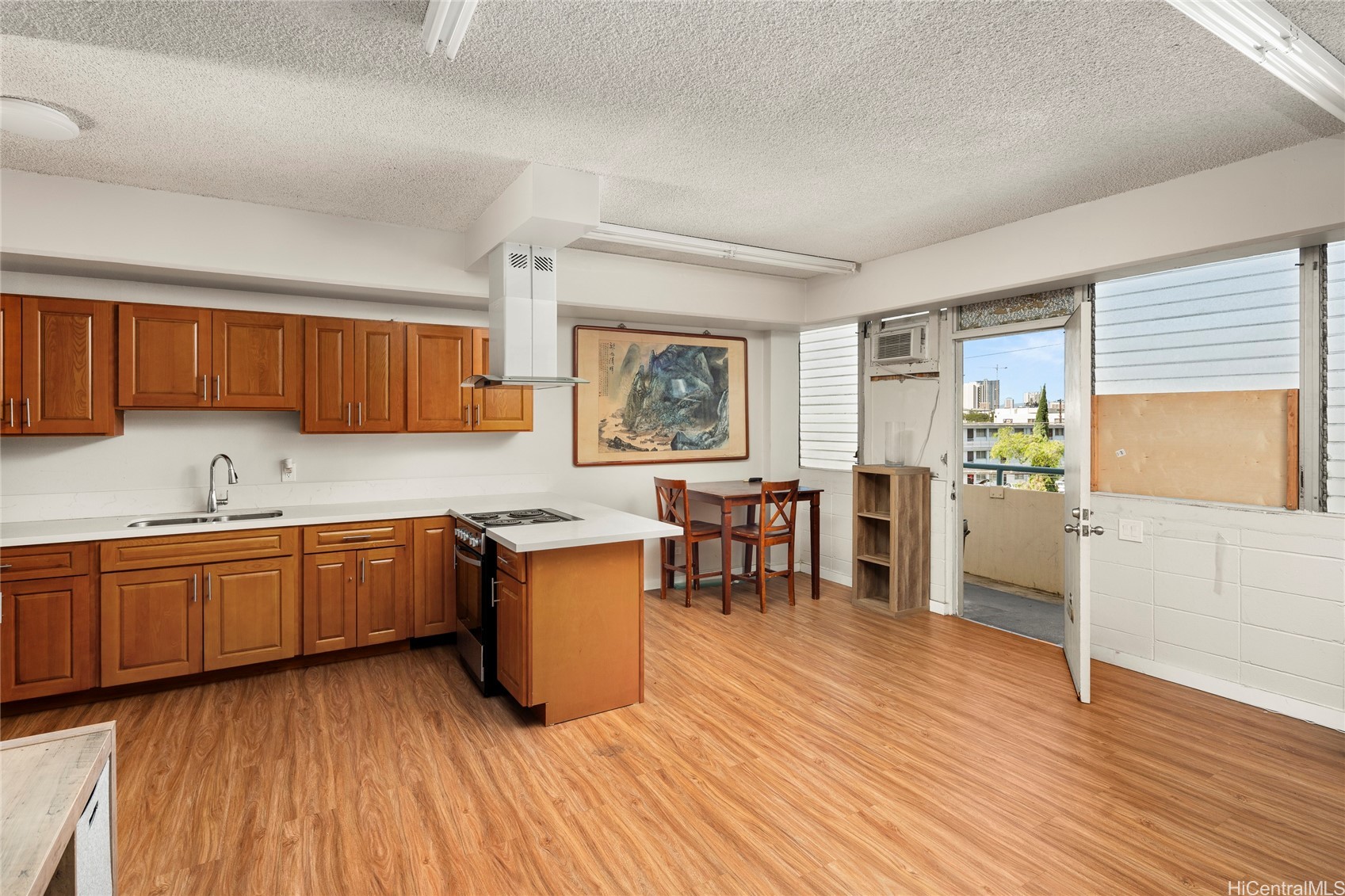 931 University Avenue 308