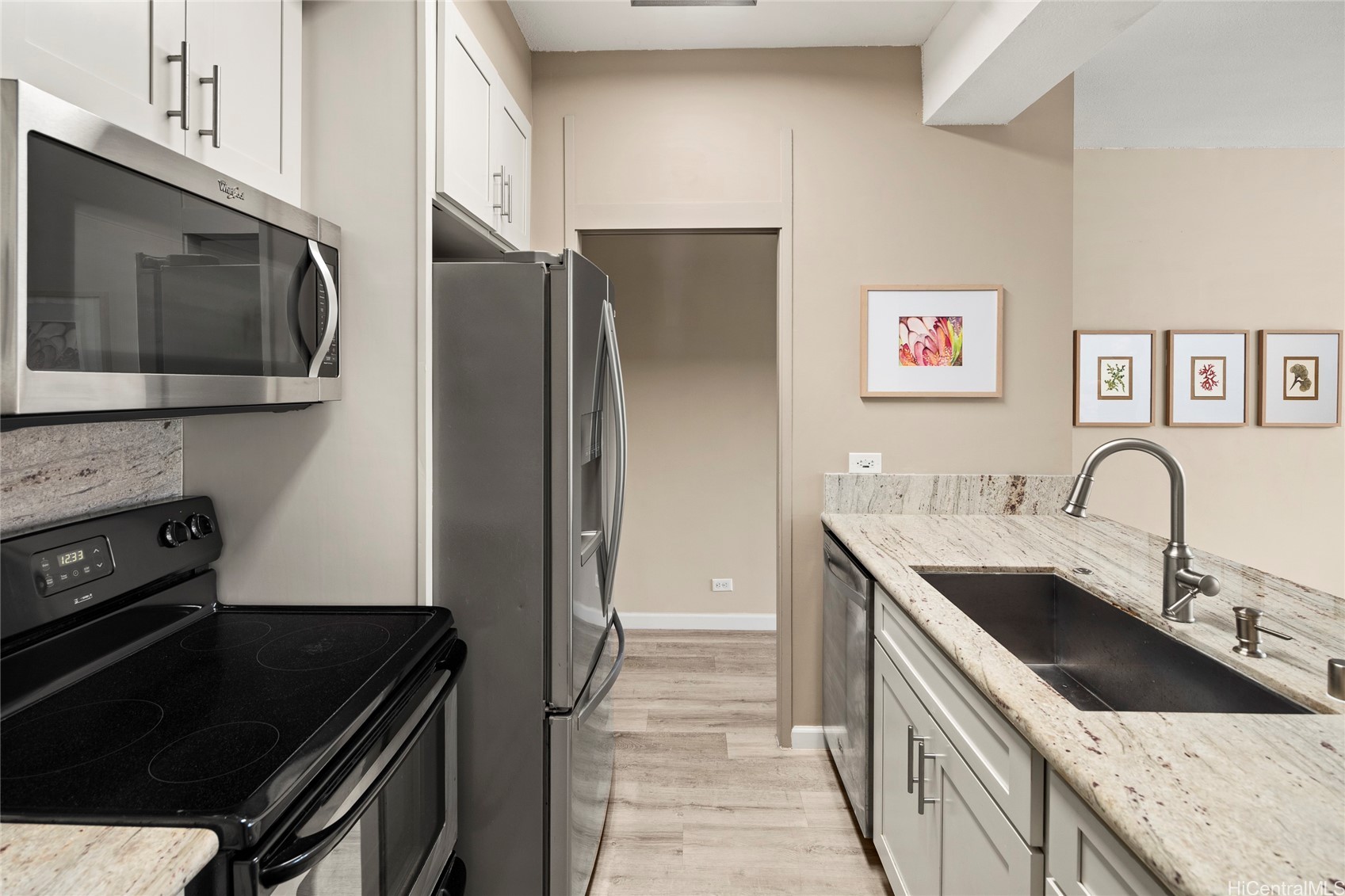 1020 Aoloa Place 307B