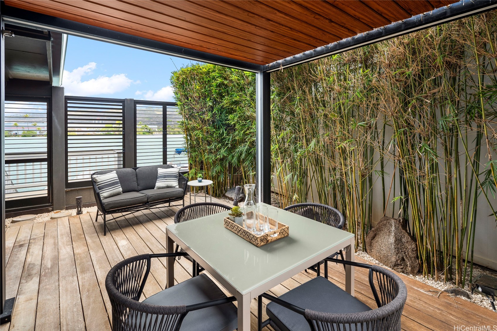 419 Koko Isle Circle 9909