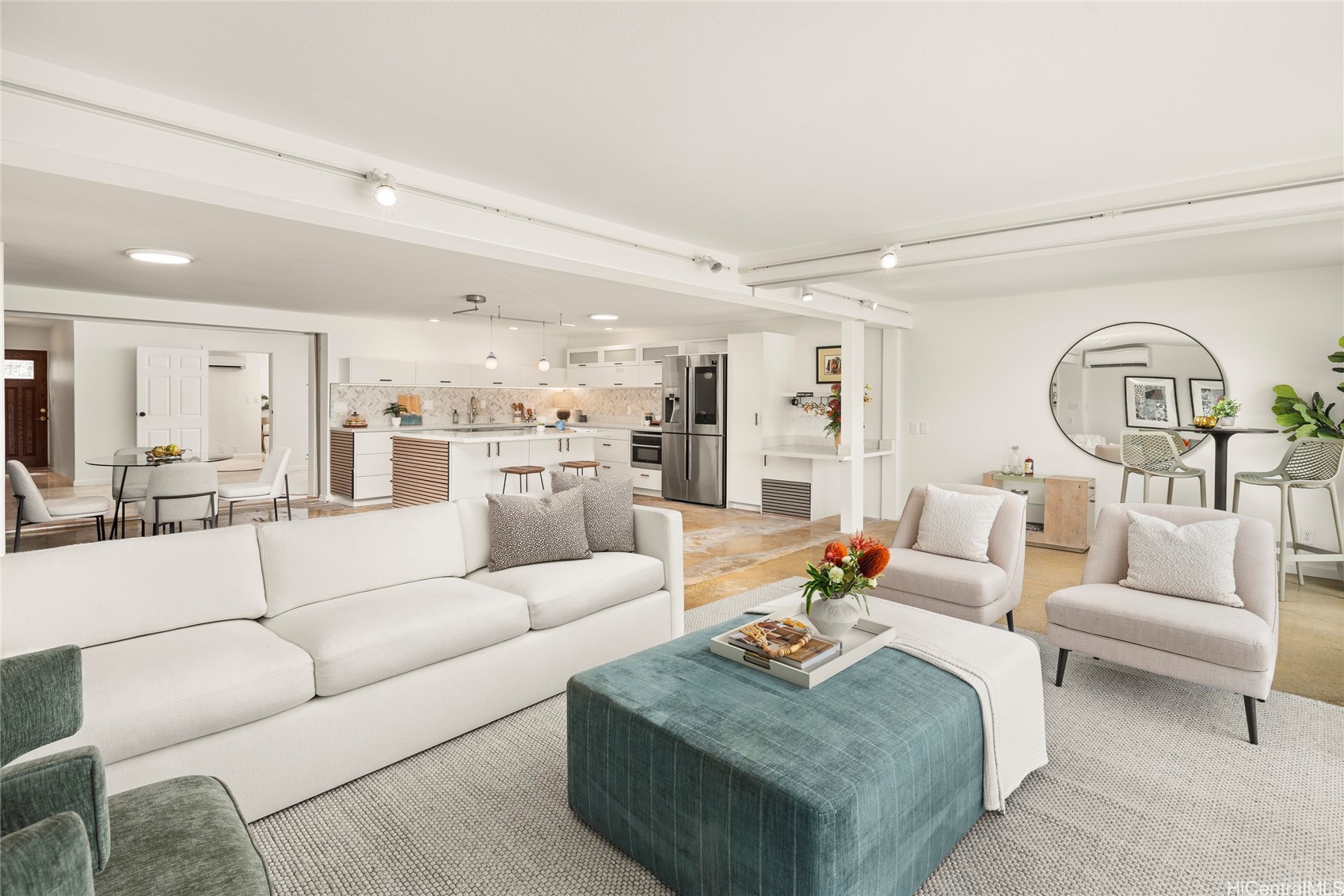 419 Koko Isle Circle 9909