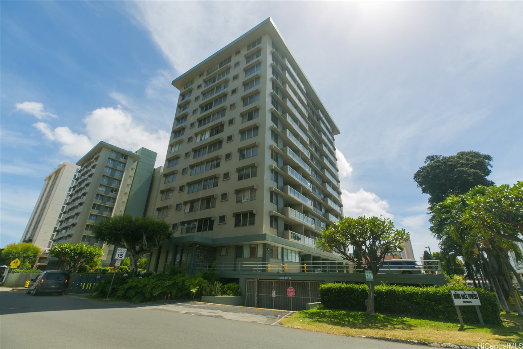 2651 Kuilei Street B82