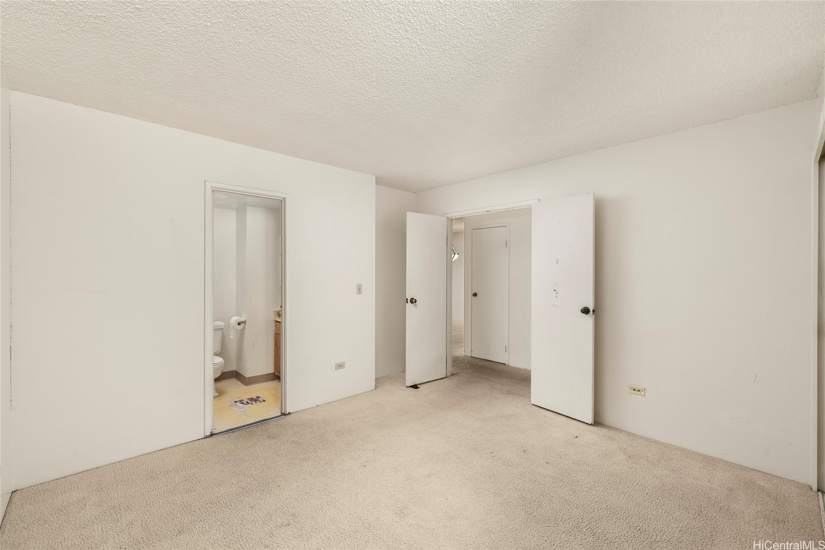 501 Hahaione Street 1/19J