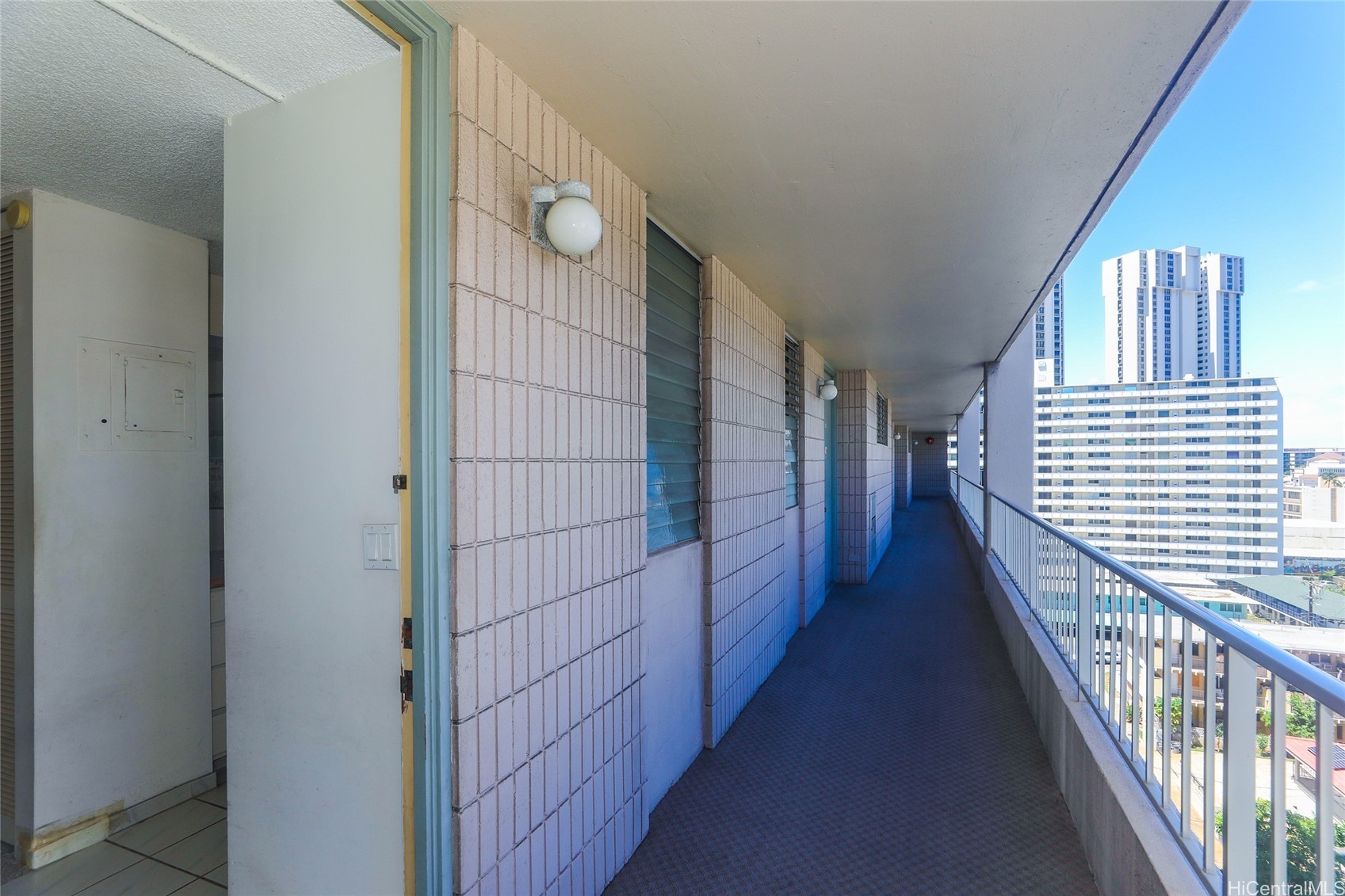 1848 Kahakai Drive 1004