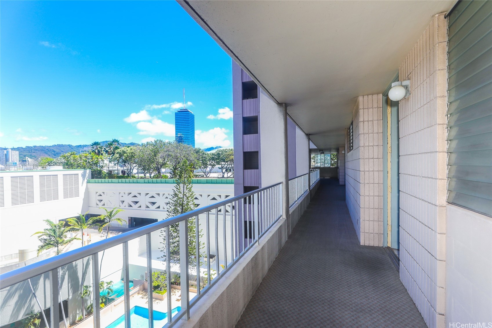 1848 Kahakai Drive 1004