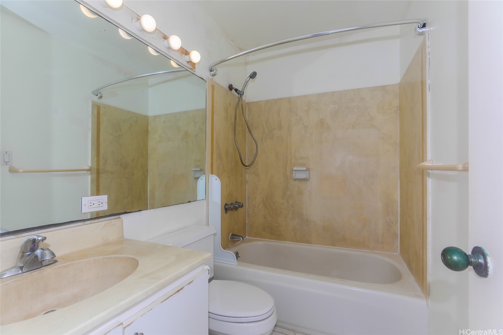 1848 Kahakai Drive 1004