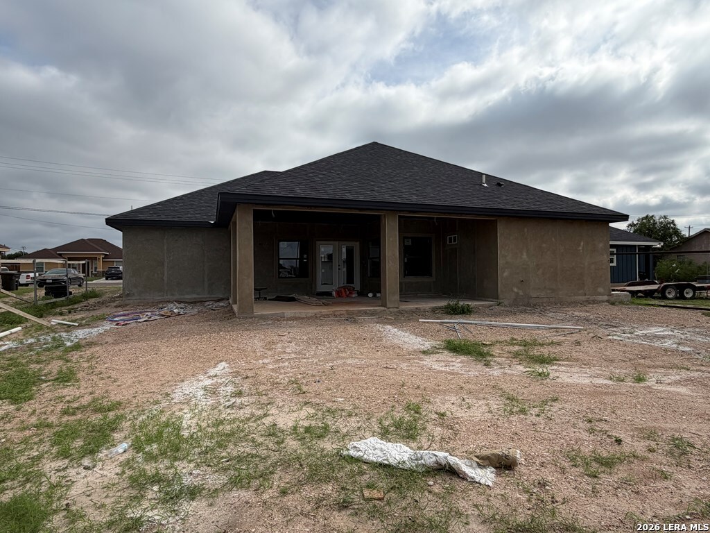 221 VIOLETA DR