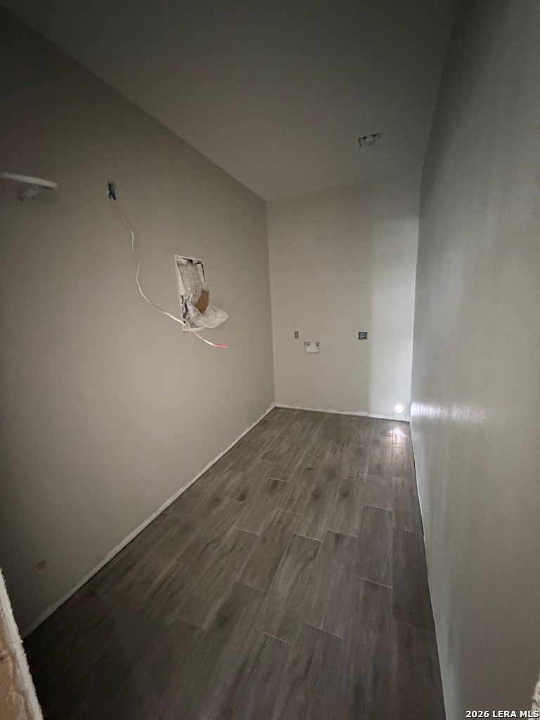 221 VIOLETA DR