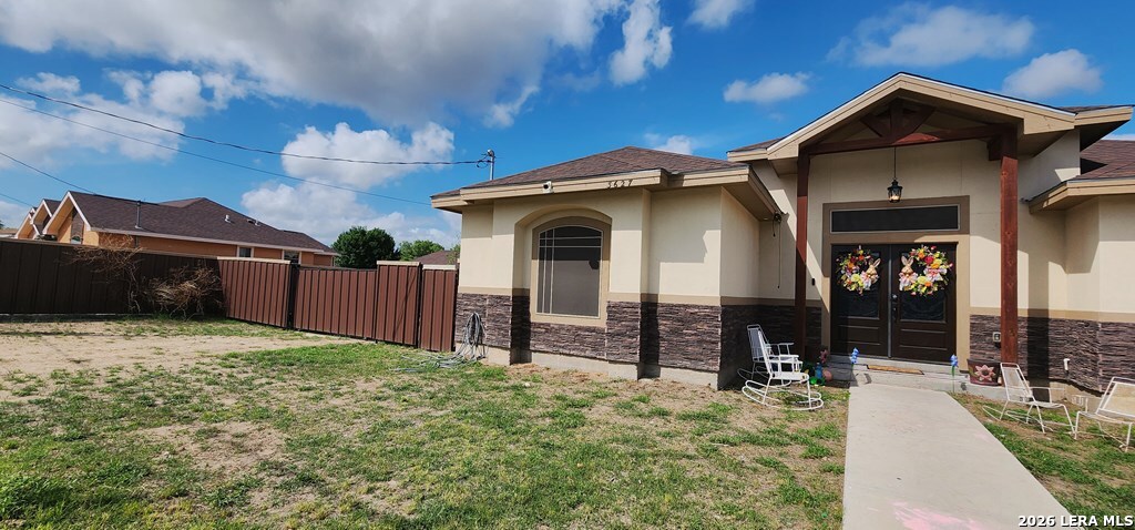 3627 Reindeer Dr.