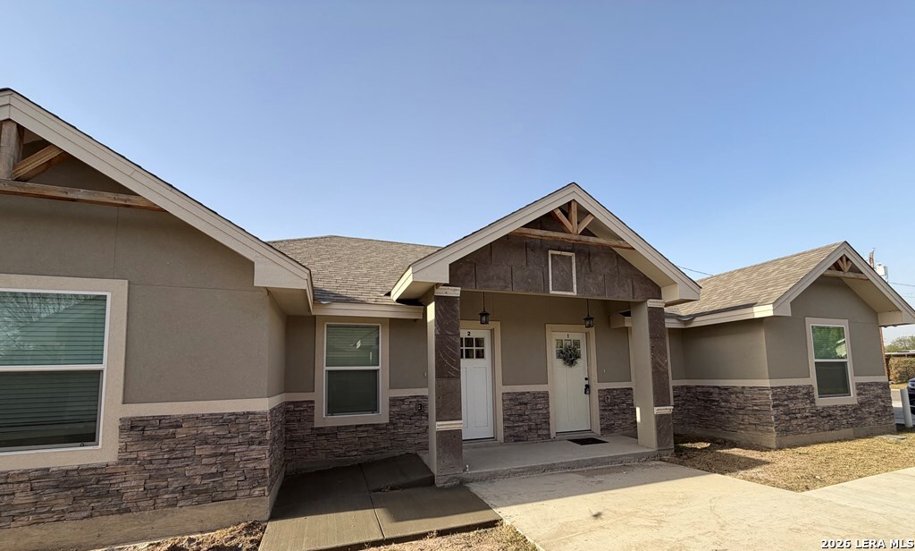 3561 STEVEN DR