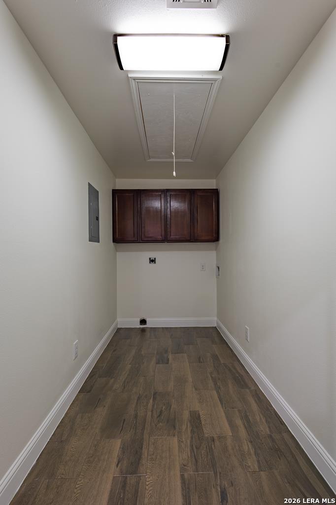 945 Vista Hermosa Drive