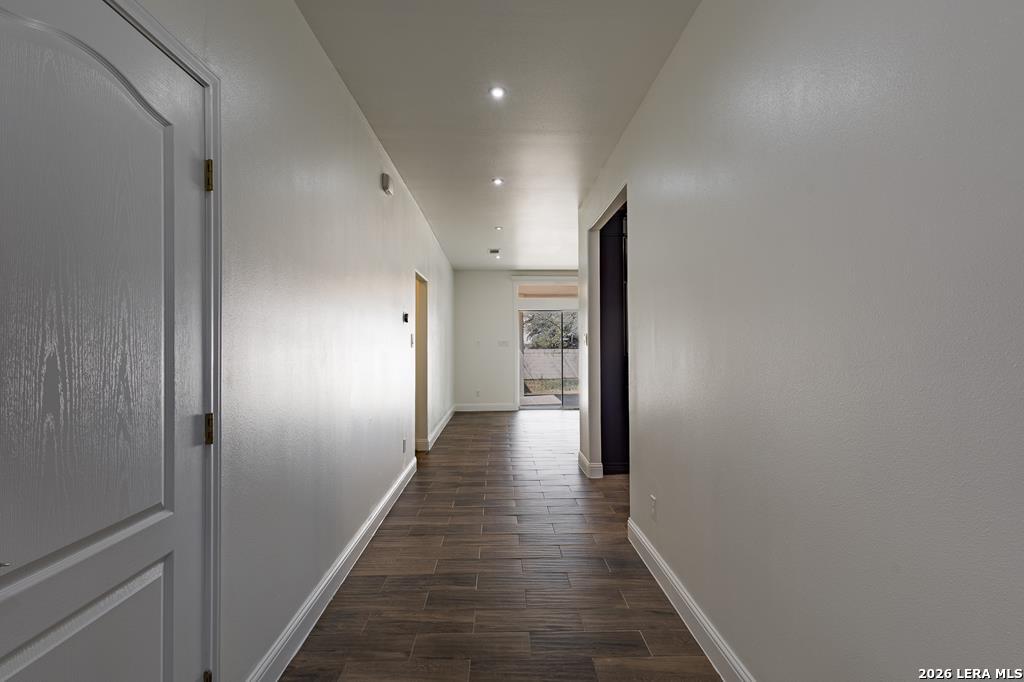 945 Vista Hermosa Drive