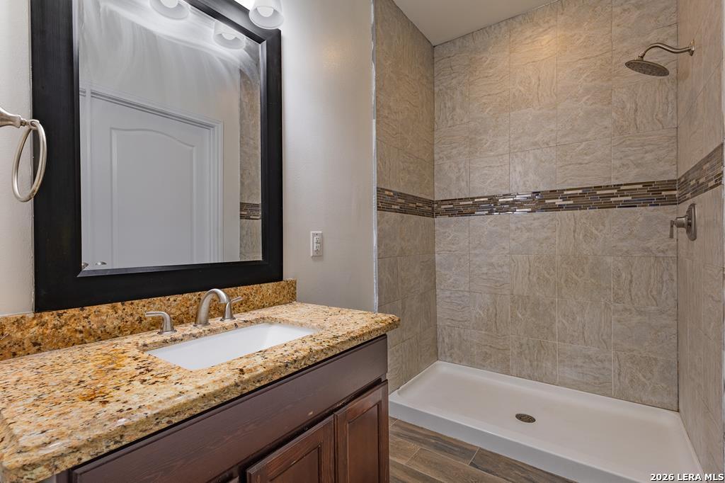 945 Vista Hermosa Drive