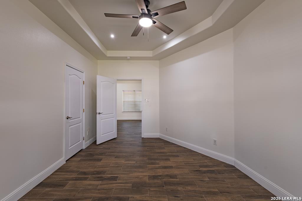 945 Vista Hermosa Drive