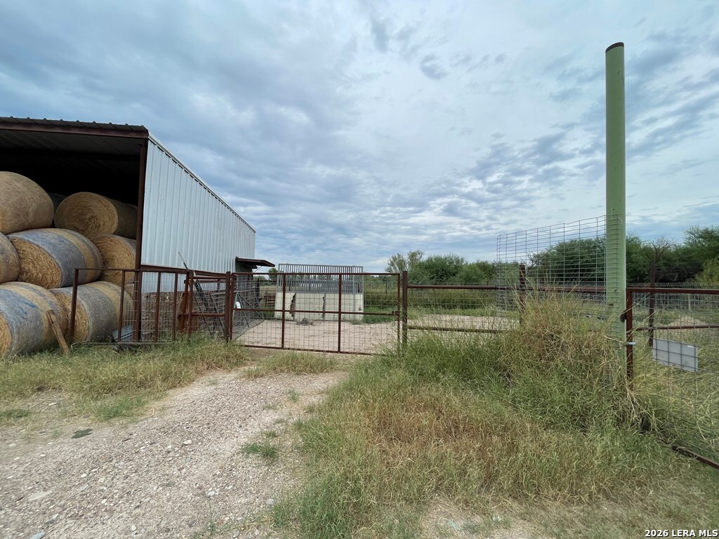 1085 Moses Rd.