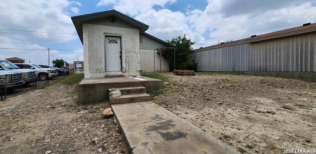 2335 El Indio Hwy