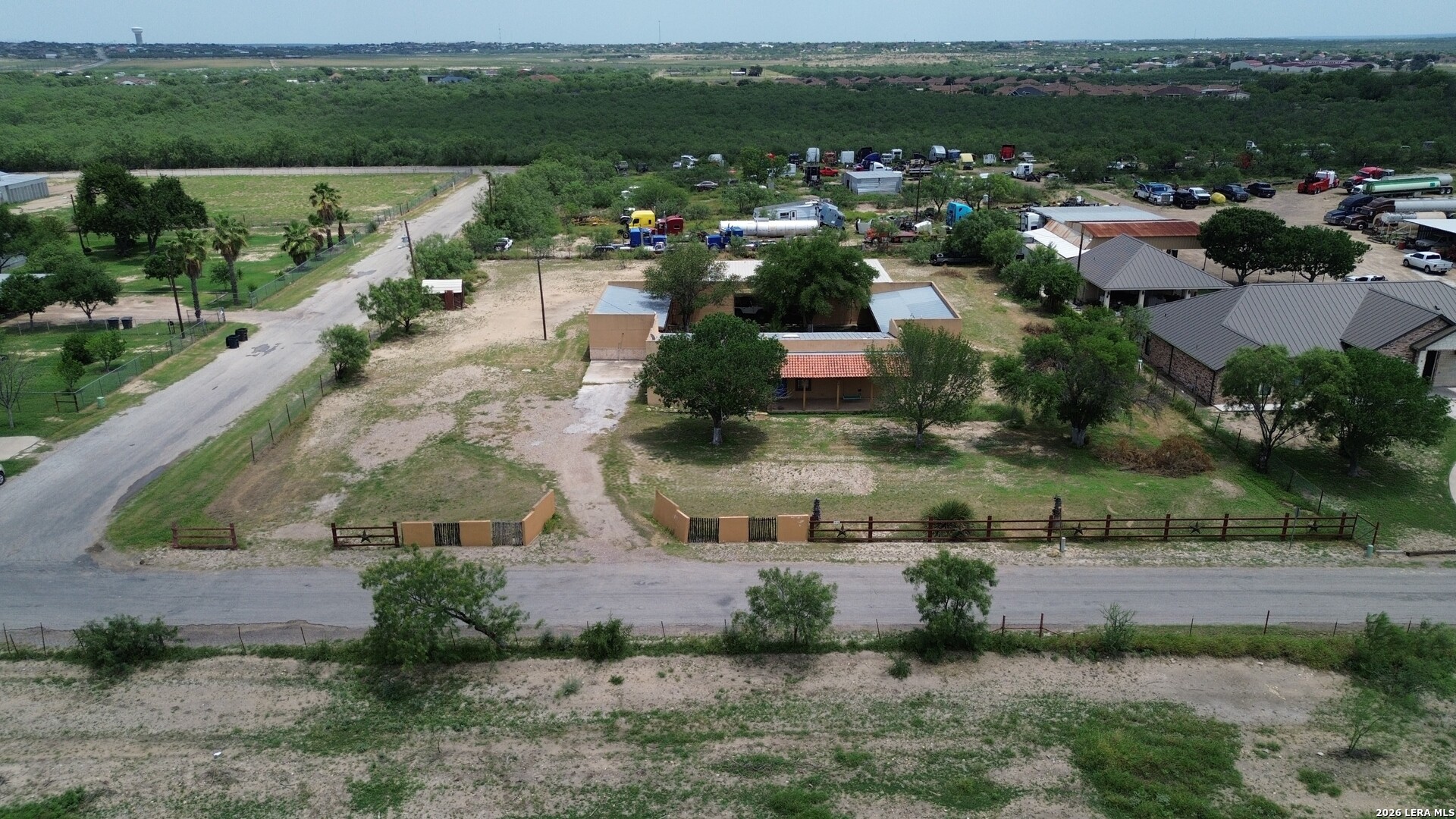 418 County Road 227