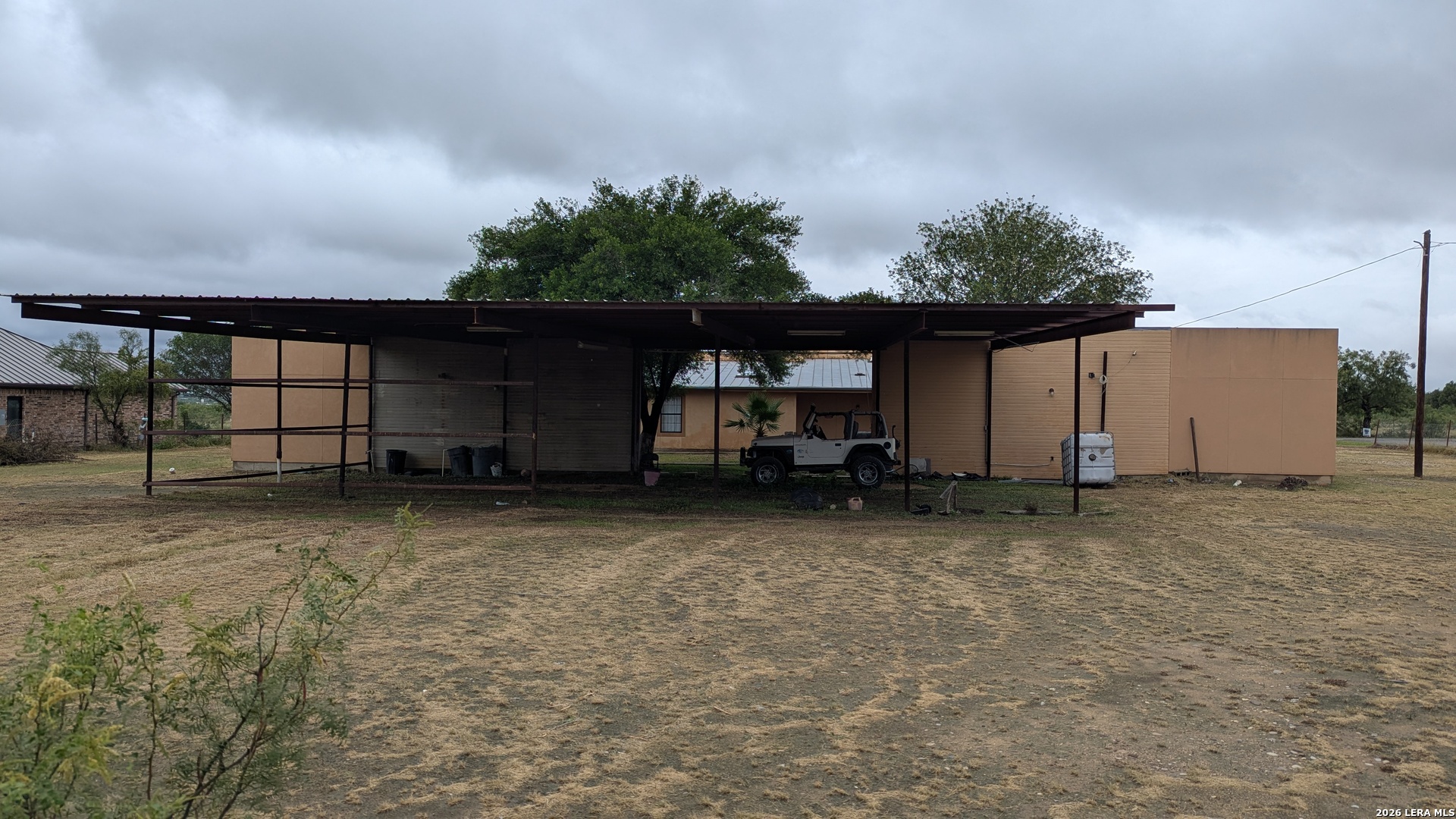 418 County Road 227