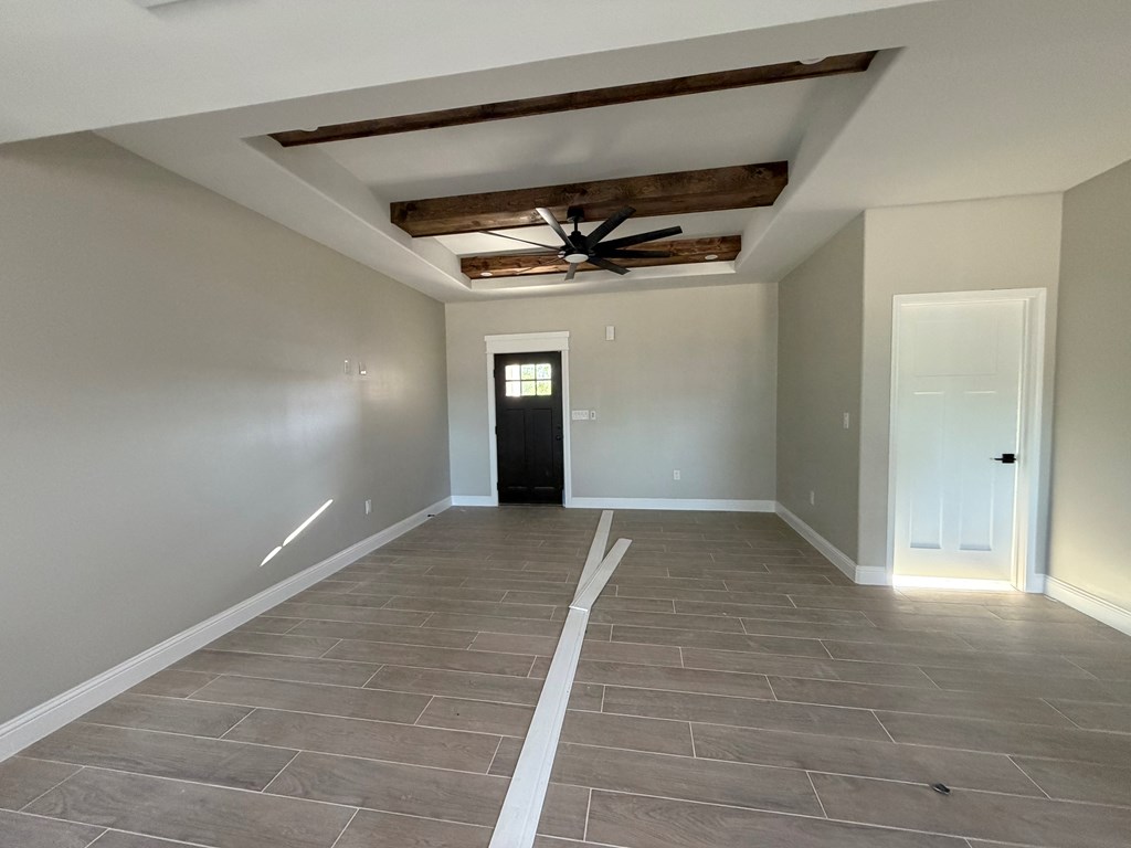 3204 Calle Teresa