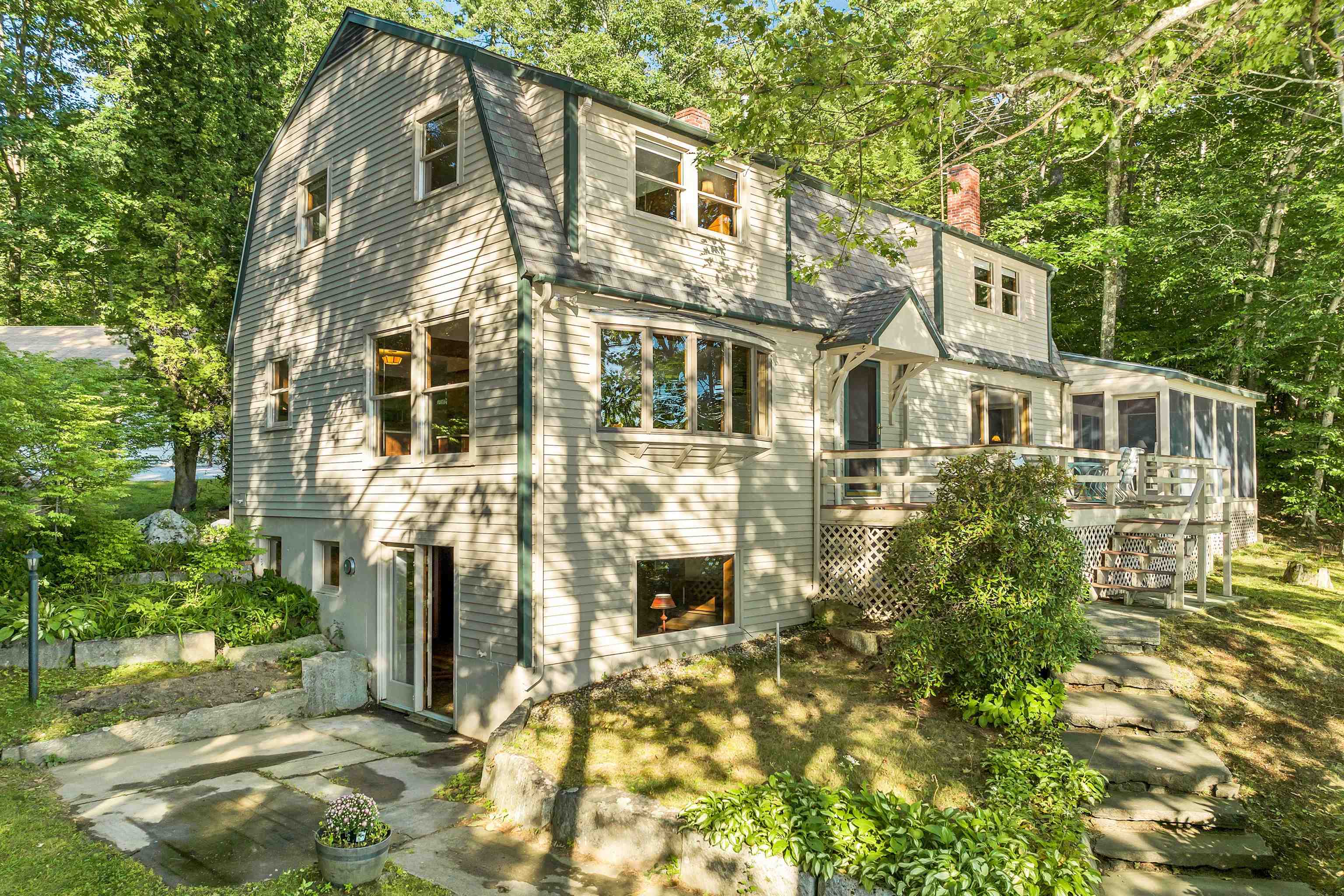 384 New Hampshire Route 113 Route