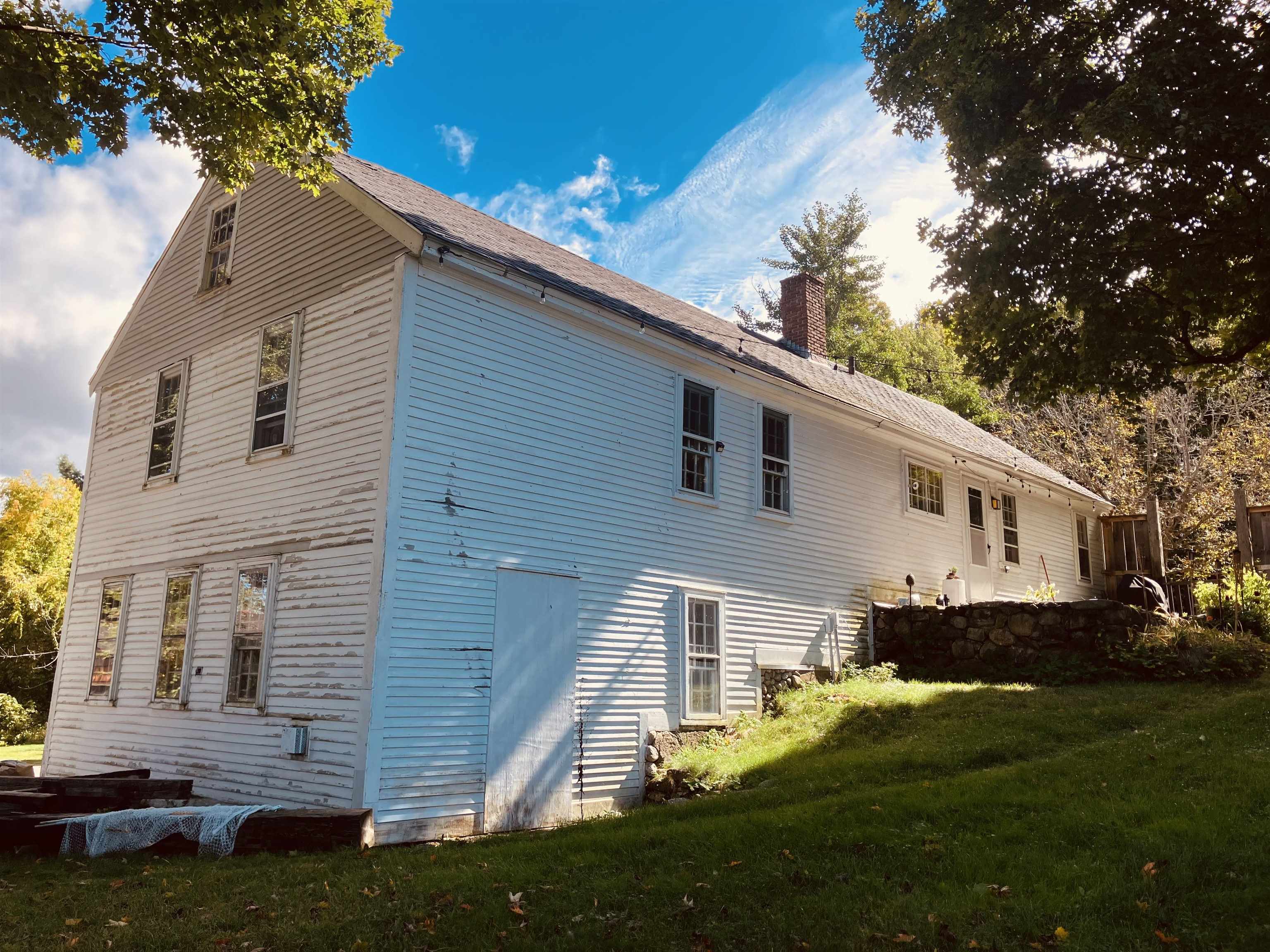 264 Old Lake Shore Road