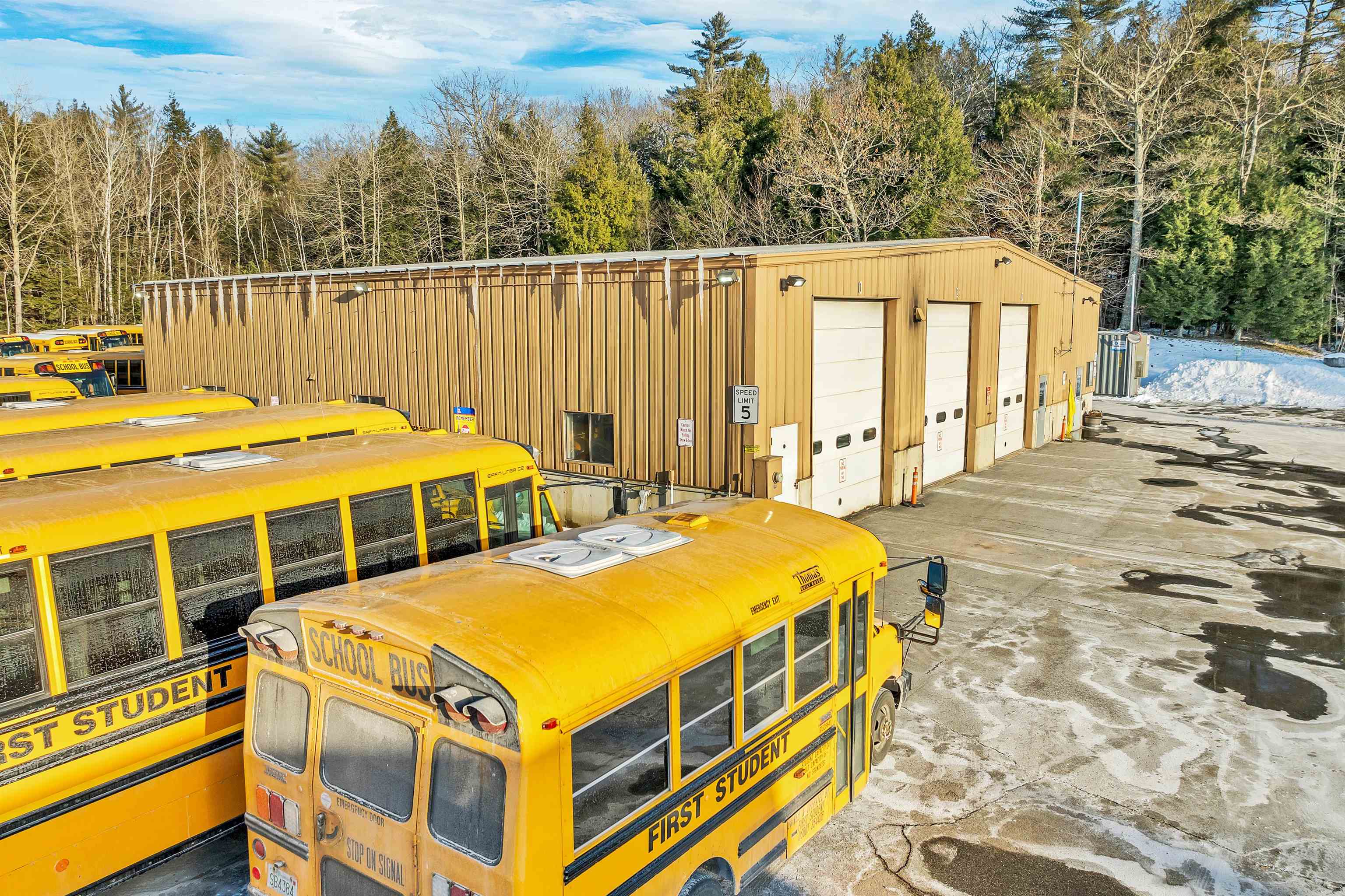 1146 Whittier Highway