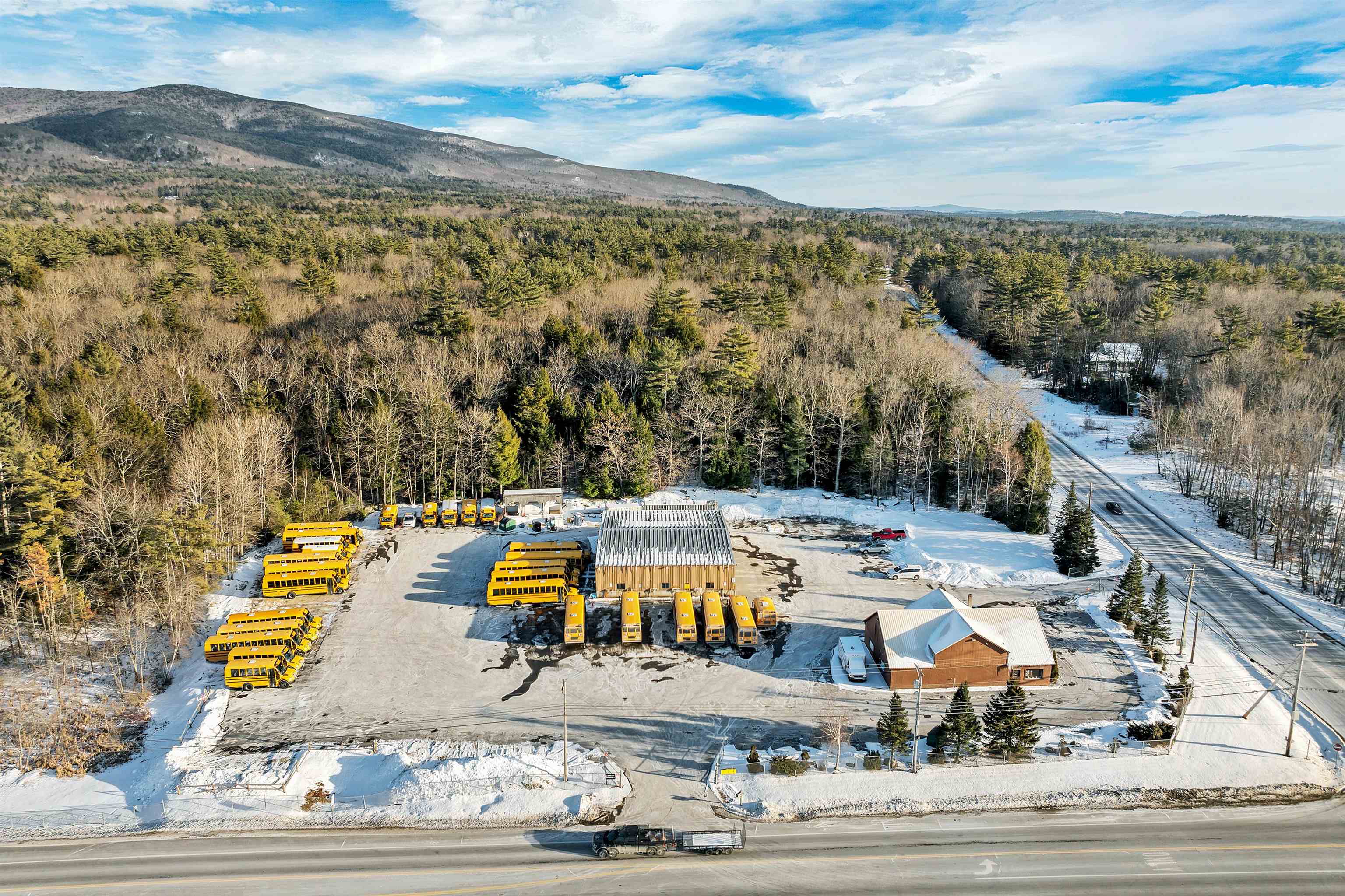 1146 Whittier Highway