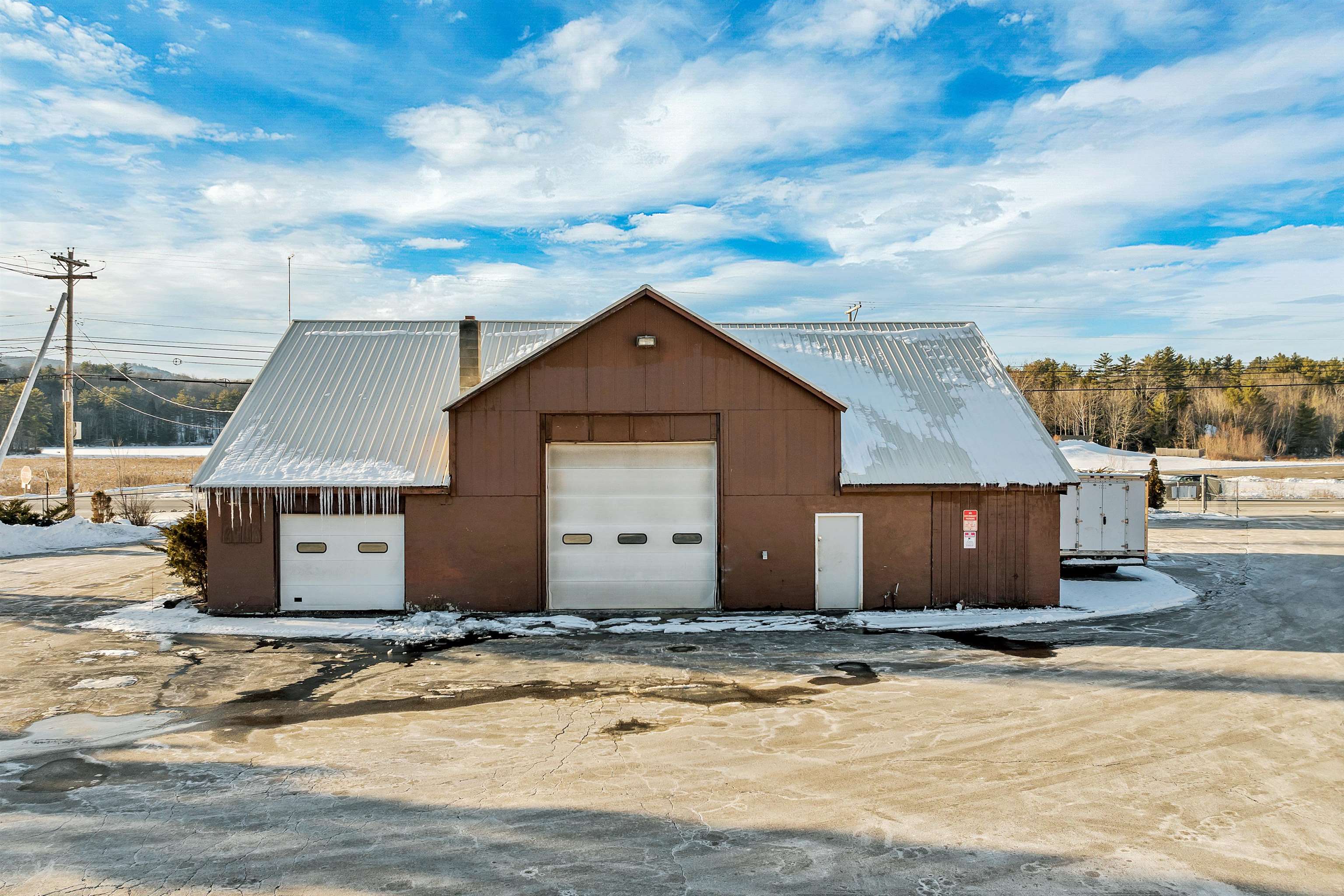 1146 Whittier Highway