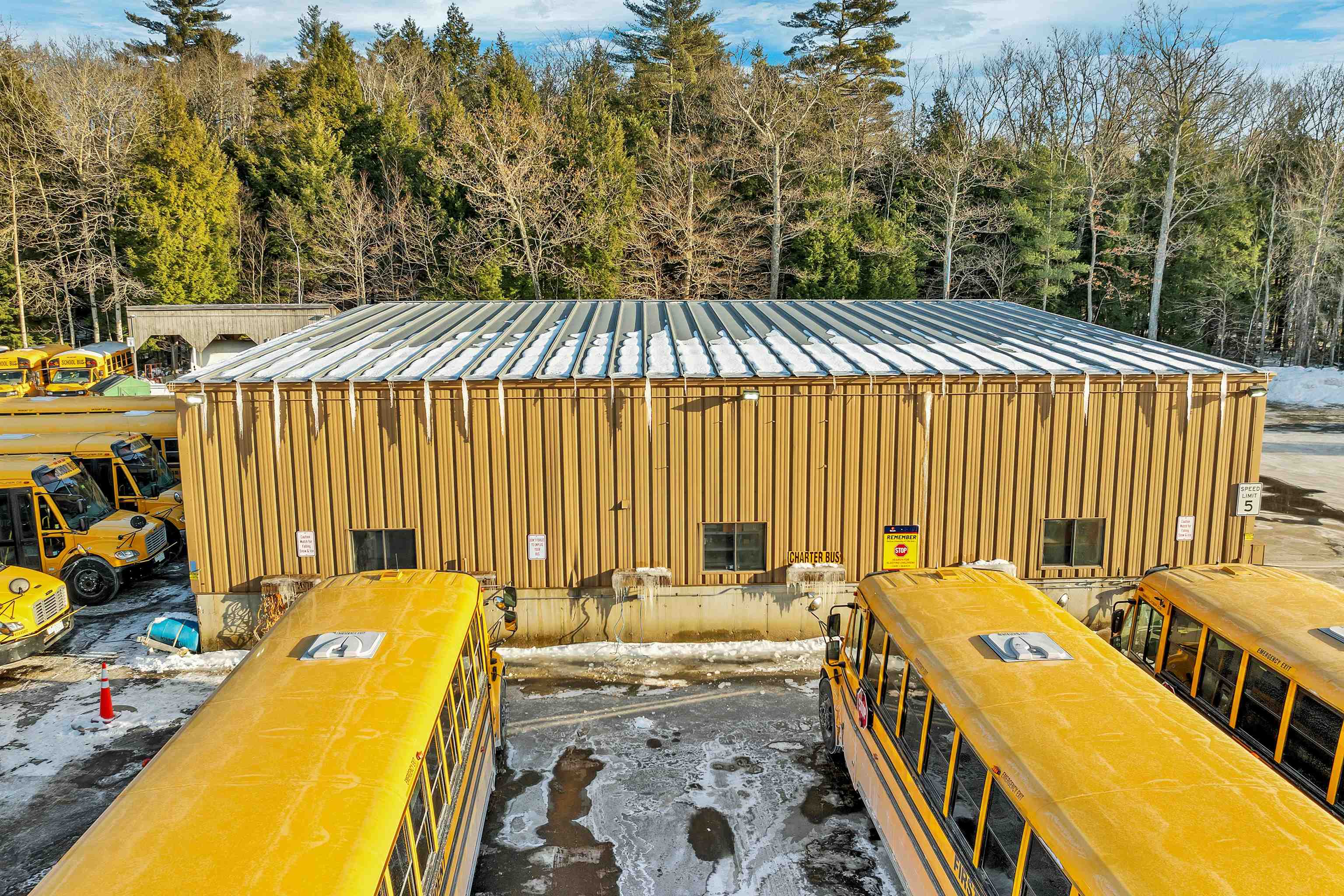 1146 Whittier Highway