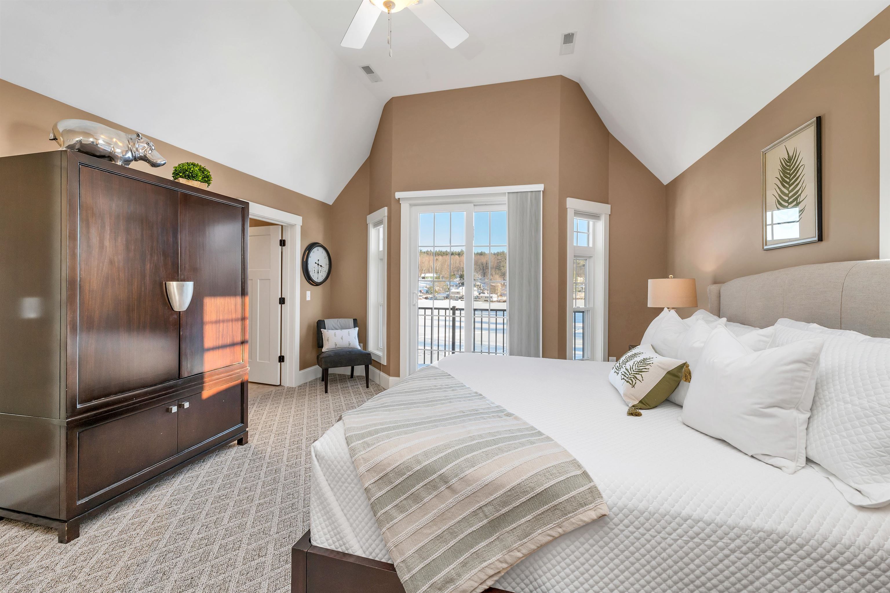 14 Island Drive Unit: 12