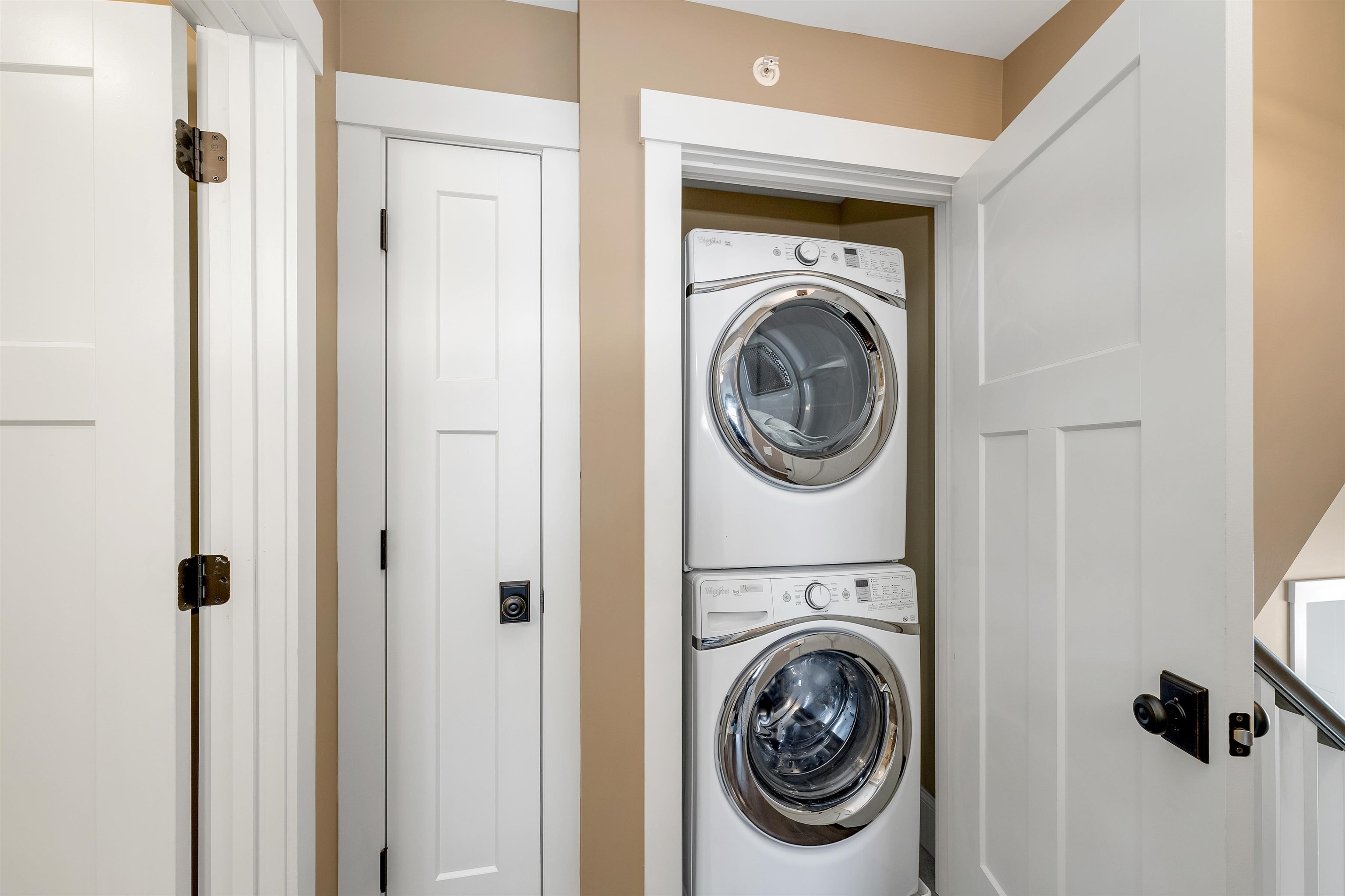 14 Island Drive Unit: 12