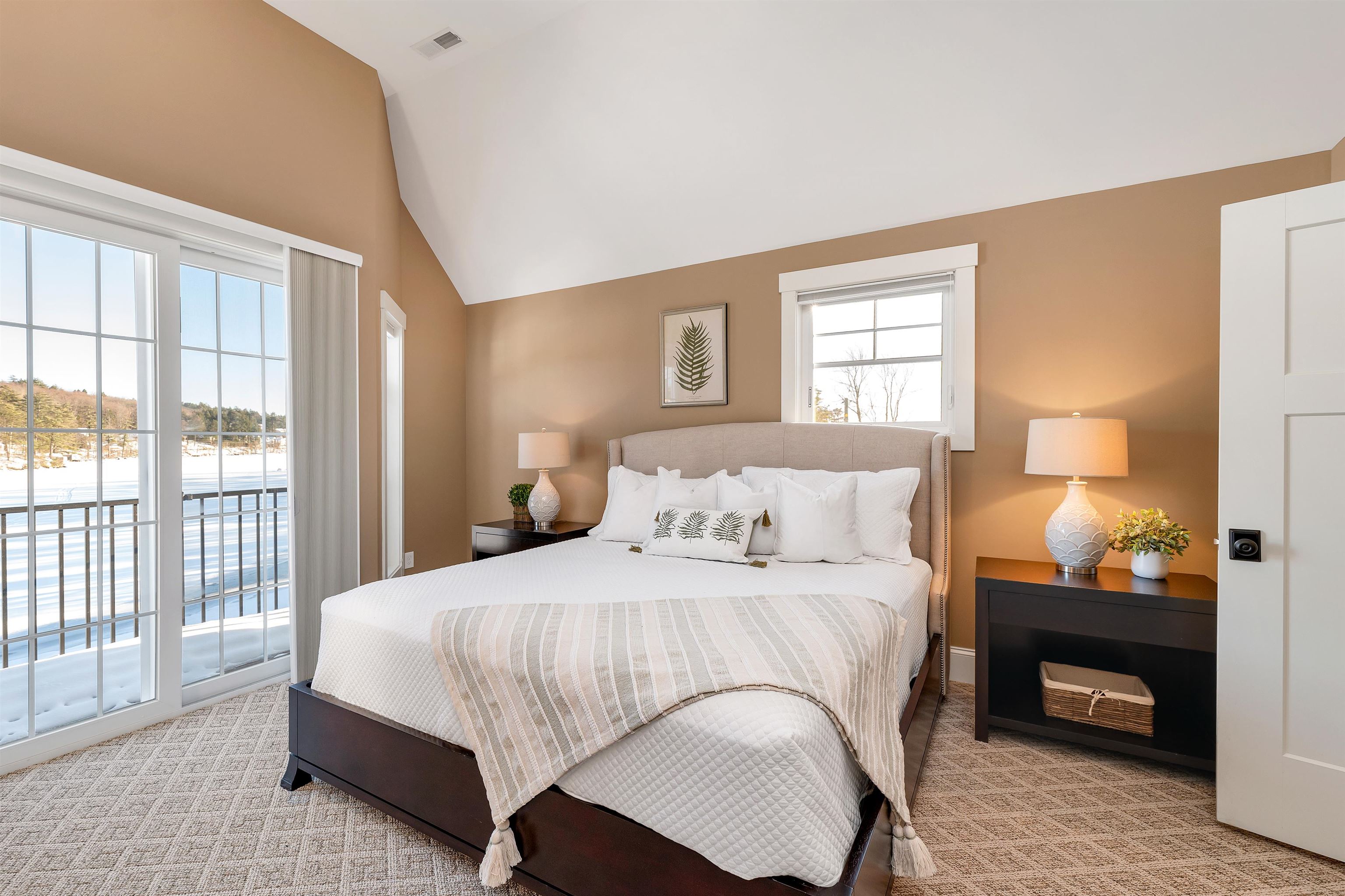 14 Island Drive Unit: 12