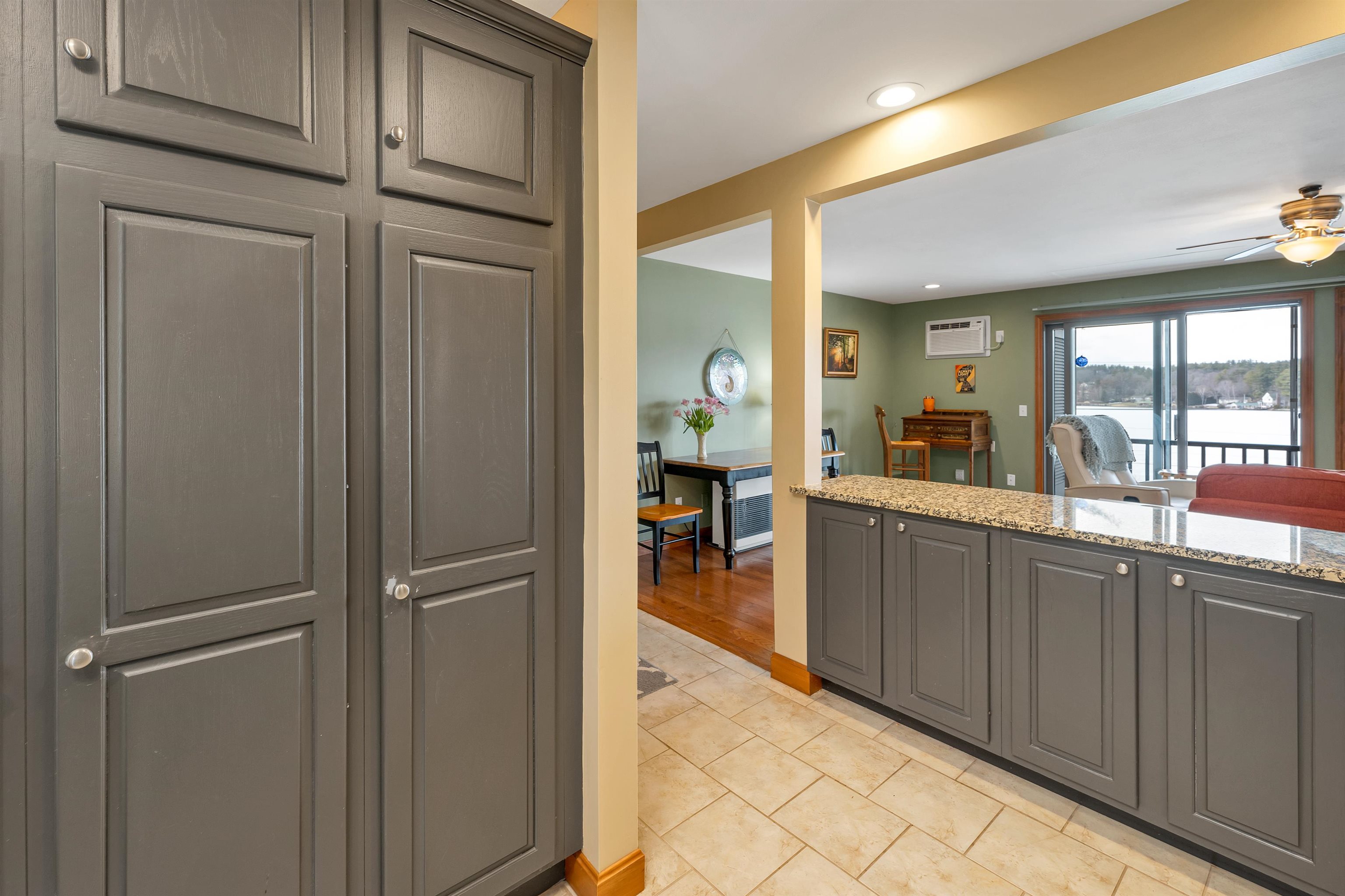 883 Weirs Boulevard Unit: 3