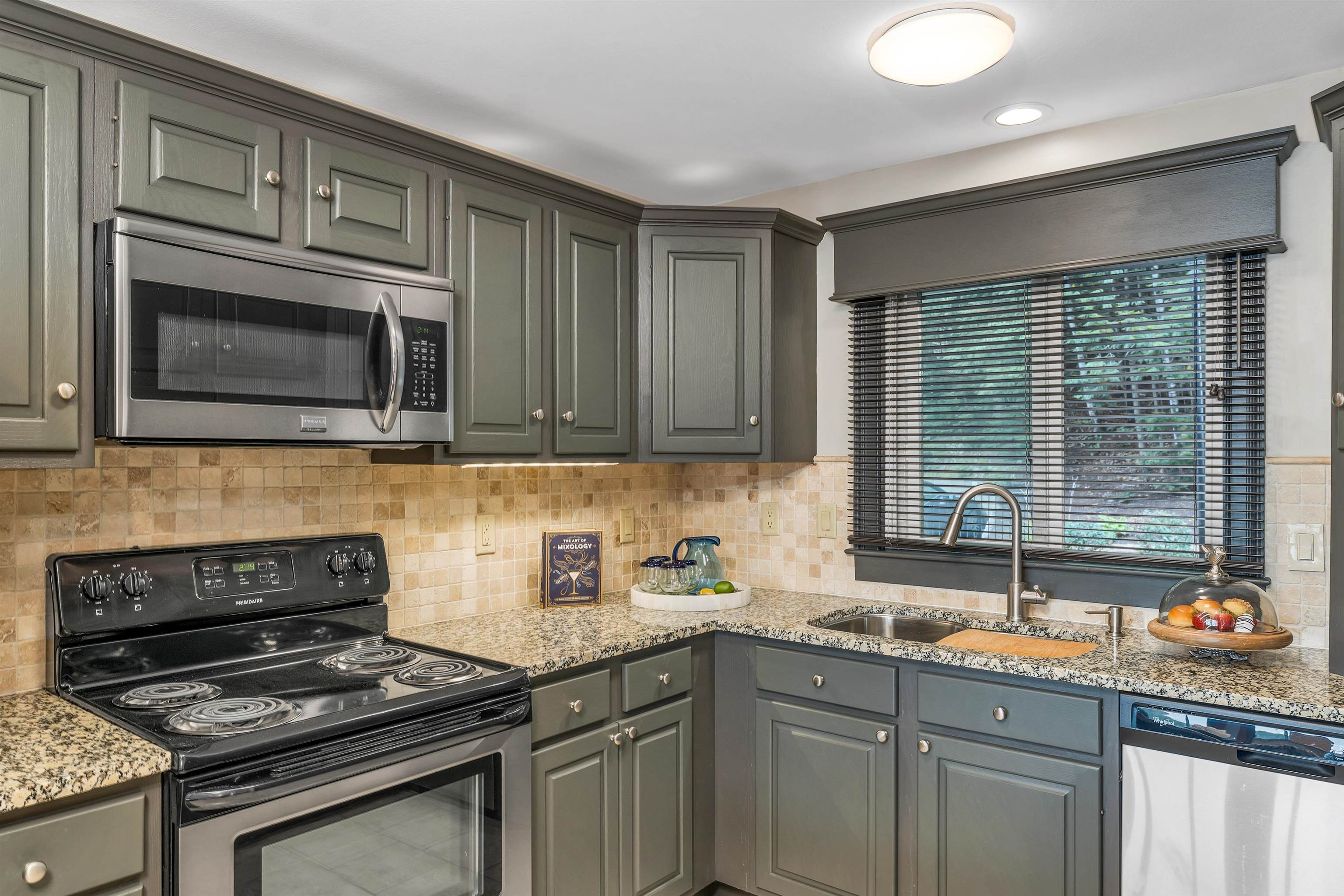 883 Weirs Boulevard Unit: 3