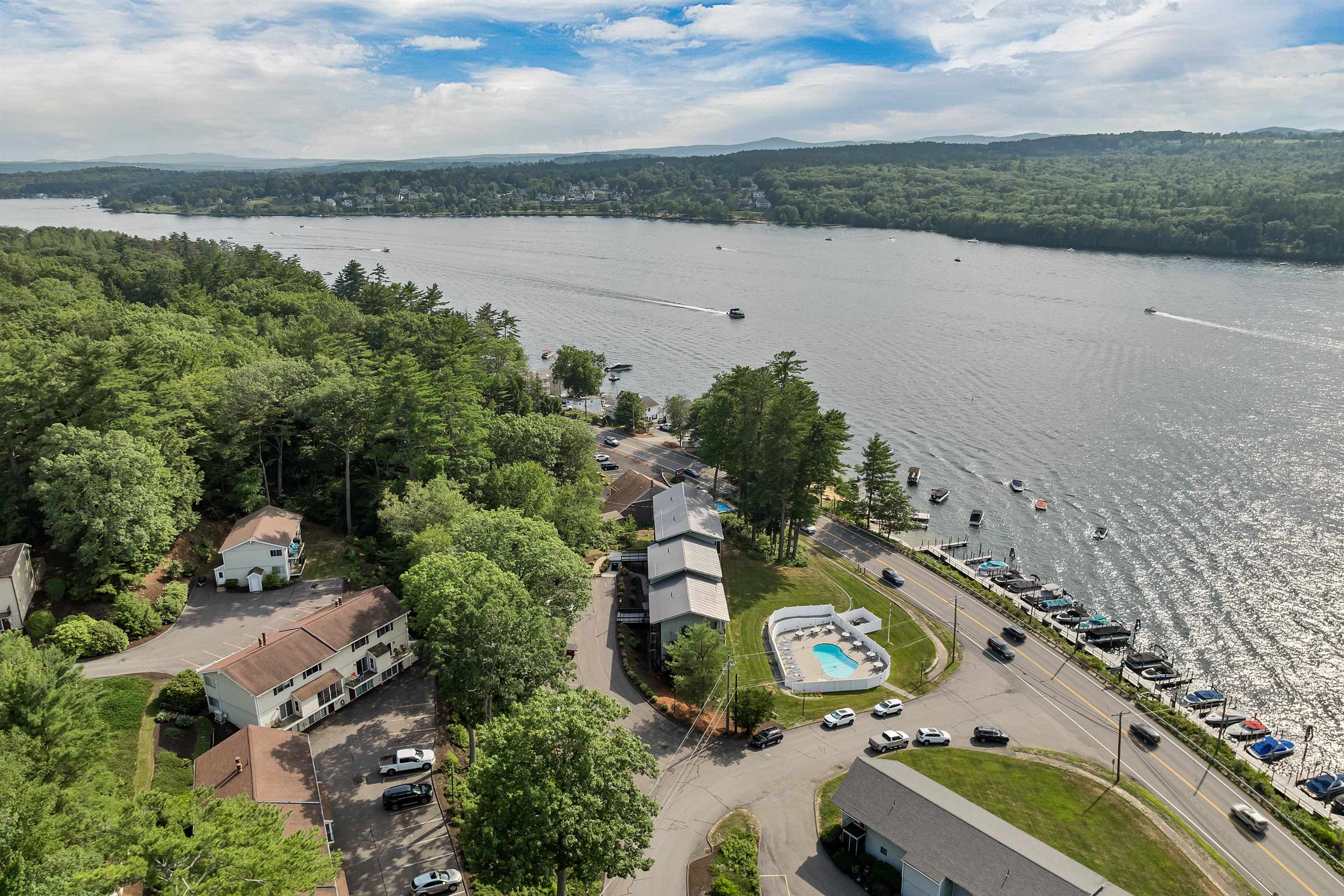 883 Weirs Boulevard Unit: 3